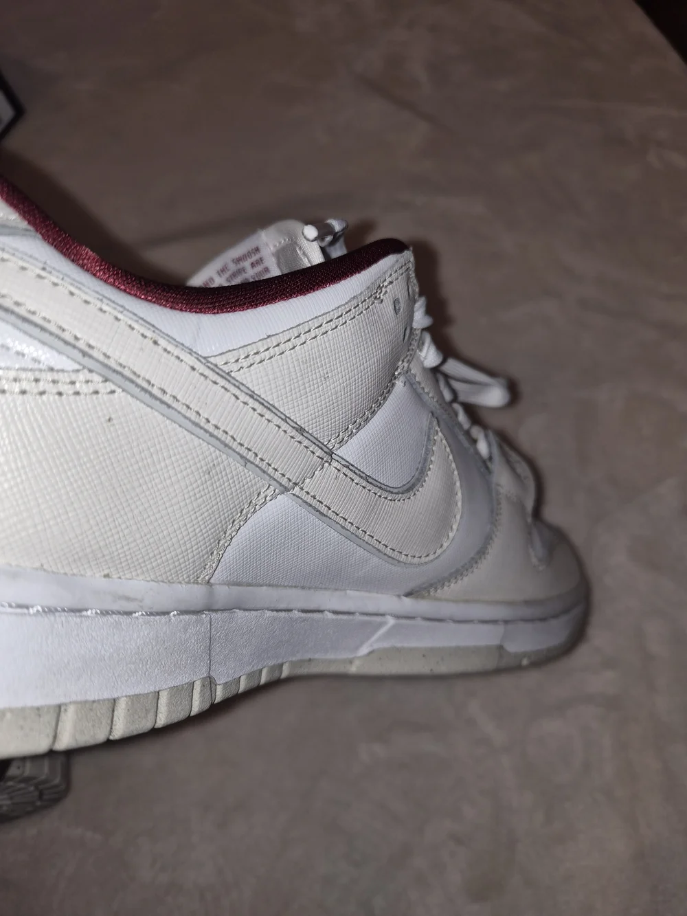 Nike Dunk Low SE Just Do It White Team Red DV1160-100 Women’s 10 / Men’s 8.5